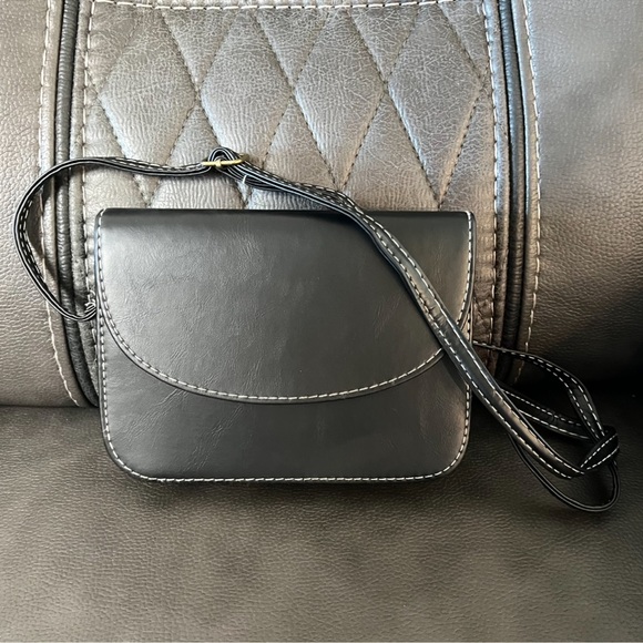 🎁FREE W $35 PURCHASE Faux Leather Handbag Bag Crossbody Satchel Gift Minimalist - Picture 4 of 14